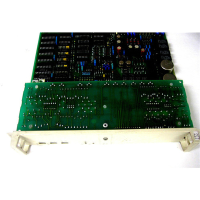 Pièces de rechange YM110001-SD de PLC de conseil de traitement des signaux de PFVK104 ABB