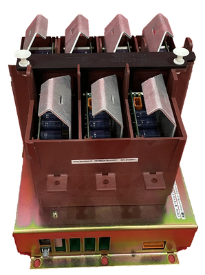 L'alimentation électrique de l'unité ABB KUC711AE101 3BHB004661R0101
