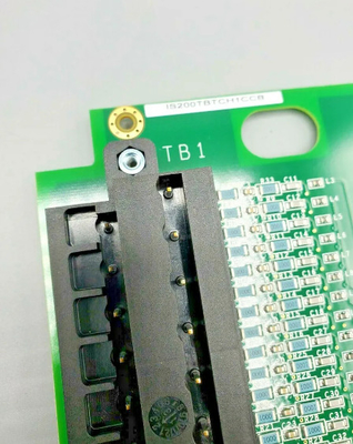 Le système de commande de l'appareil est équipé d'un système de commande de l'appareil.