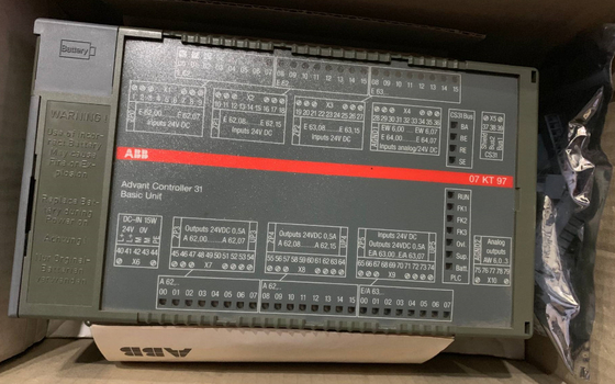 ABB 07KT97 GJR5253000R0100 PLC Unité centrale contrôleur avancé 31 Unité de base