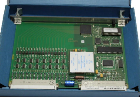 ABB 81AA03 GJR2394100R1210 Module de sortie analogique utilisé pour la sortie de signaux analogiques