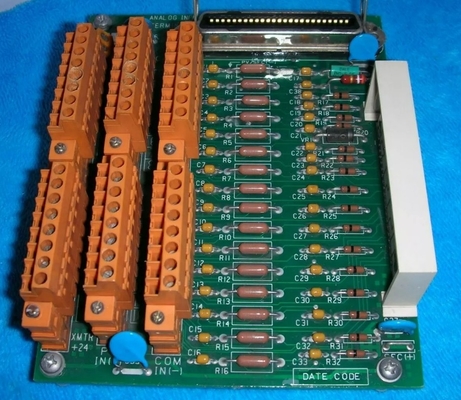MC-TAIH02 Honeywell Module d'entrée analogique de haut niveau Module PLC