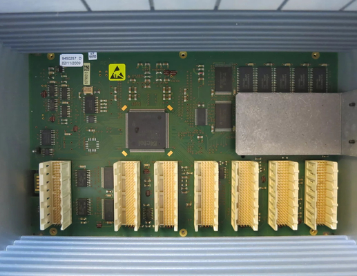 ABB PM802F 3BDH000002R1 AC800F Unité de base Contrôleur de champ indépendant 800 CPU PLC