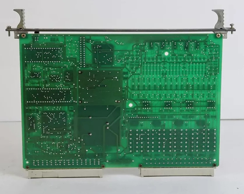 ABB 83SR07B-E GJR2392700R1210 Module PLC de la carte d'accouplement de bus en stock