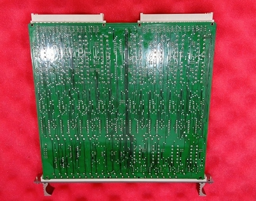 ABB 89NU04B-E GKWE853000R0200 Module d'accouplement pour systèmes de commande industriels