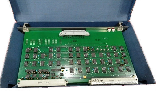 ABB 88VU01C-E GJR2326500R1010 Module d'accouplement Module PLC en stock