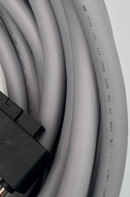 Cable de signal AKB331 50-50 broches pour la connexion entre le SDV144/531/53A/541/SAT145 et le tableau de bord du terminal