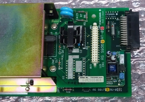 AIP571 YOKOGAWA Transcepteur électrique RIO Module d'entrée/sortie Unité de commande de champ V-net Bus de commande 24 V CC