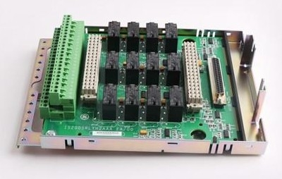 IS230SRLYH2A GE Simplex Relay I/O Pack Output PLC Terminal Board électrique discrète de la série Mark VI