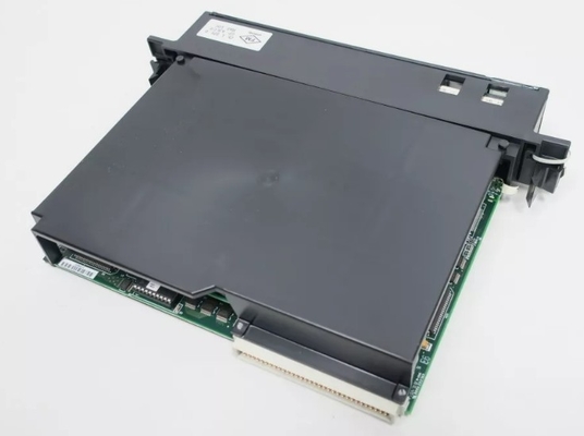 IC697CPX772 Module de processeur de processeur GE Contrôleur programmable Unité centrale de traitement de la mémoire