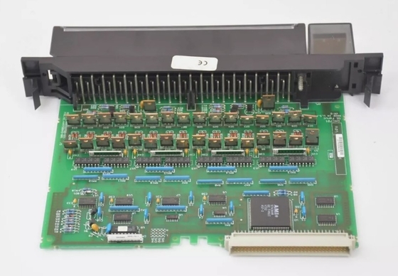 IC697MDL753 Modules de sortie discrets GE 5/48 Volt DC 0,5 Ampère Module de sortie à 32 points de logique négative