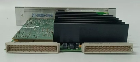 IC698CPE030 L'unité centrale de traitement GE communique avec le processeur d'entrée/sortie et le module d'option intelligent
