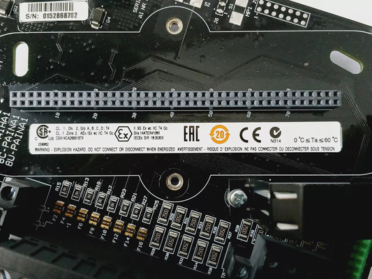 Honeywell 8C-TAIXA1 module PLC entrée analogique IOTA à extrémité unique revêtu