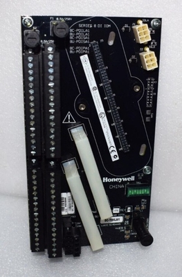 Module d'entrée numérique Honeywell 8C-TDILA1 Série 8 24V IOTA revêtu