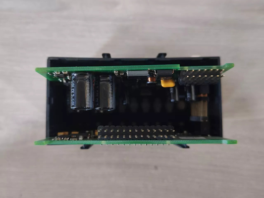 Module d'entrée analogique de bus Honeywell XFL821A LONWORKS avec 8 entrées analogiques
