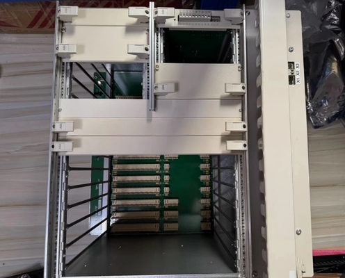 RF533 3BSE014227R1 BB510 3BSE001693R2 ABB Subrack 12SU y compris le plan arrière