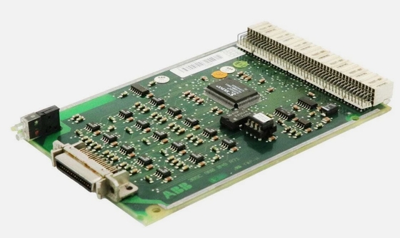 CI540 3BSE001077R1 ABB S100 Module de communication d'extension du bus d'entrée/sortie