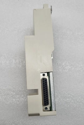 TP858 3BSE018138R1 ABB Plaque de base pour le module d'interface DDCS