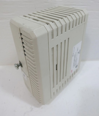 RFO800 P-HB-RFO-80010000 Interface de module PLC ABB pour les systèmes d'automatisation industrielle
