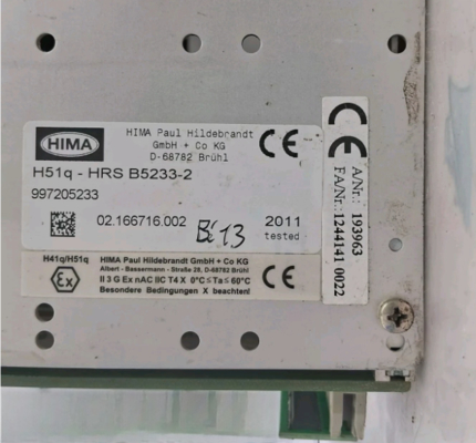 H51Q-HRS B5233-2 HIMA Rack est utilisé pour le stockage des produits chimiques.