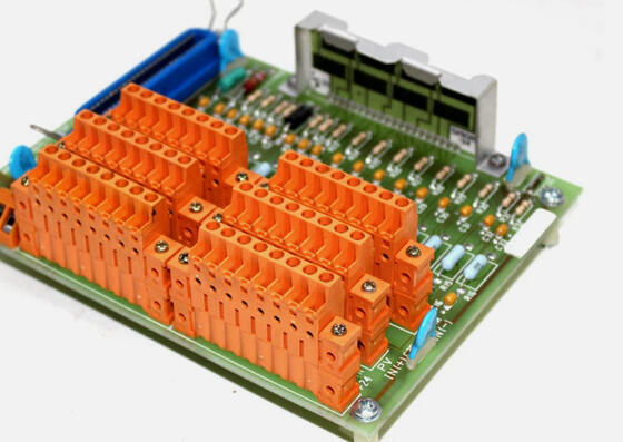 Honeywell MC-TAIH02 Module STI à entrée analogique de haut niveau avec 16 entrées analogiques pour des signaux de courant de 4 à 20 mA