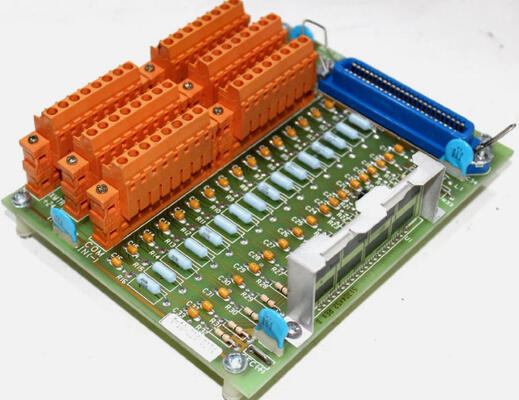 Honeywell MC-TAIH02 Module STI à entrée analogique de haut niveau avec 16 entrées analogiques pour des signaux de courant de 4 à 20 mA