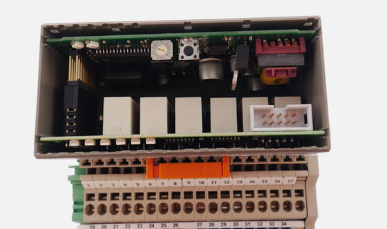 XSL514 Honeywell XSL 51 Bornier série 24 V CC 110 mA Base de module PLC avec 12 mois de garantie