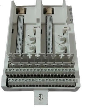 TU842 3BSE020850R1 ABB Unité d'arrêt du module d'entrée/sortie