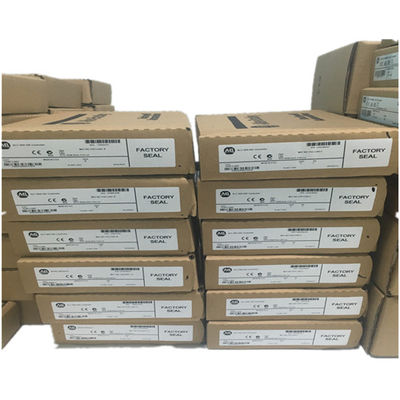adaptateur de communication gauche d'IP d'Ethernet de 1747-Aentr Allen Bradley Module 2 SLC 500