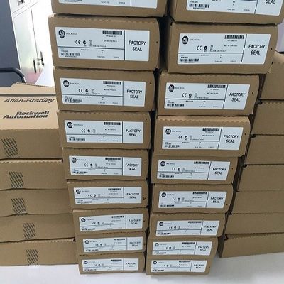 1746-A10 Allen Bradley SLC 500 10 châssis modulaires de fente pour les modules 1746 d'entrée-sortie