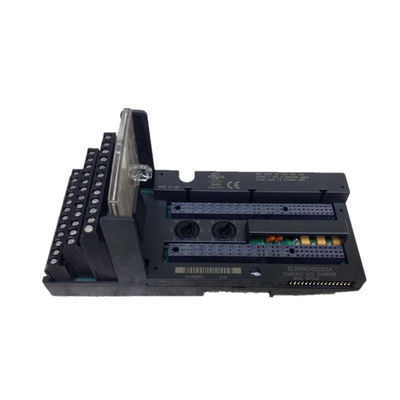 Les séries de PLC VersaMax d'IC200CHS022 GE Fanuc rendent le style compact de boîte de transporteur d'entrée-sortie