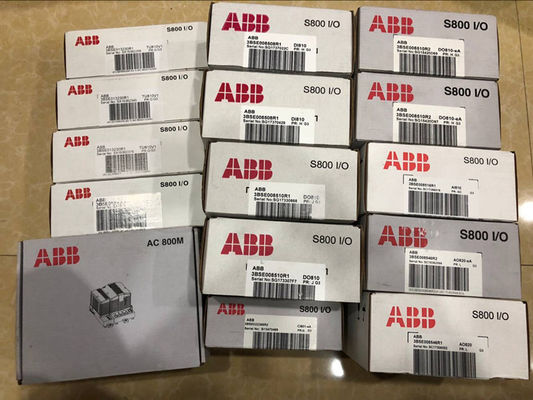 Pièces de rechange 3BSE020838R1 de PLC à C.A. de C.C du module de sortie numérique de DO840 ABB 24V S/R 16 ch