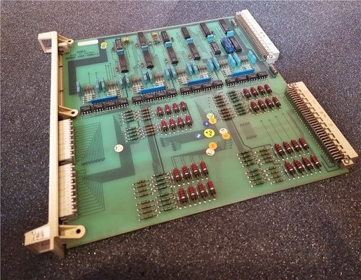 Pièces de rechange 57160001-NV de PLC de l'unité d'entrée digitale de DSDI115 ABB 32Ch 24VDC