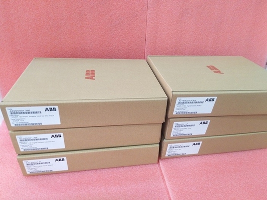 Panneau de sortie numérique de DSDO110 ABB 32Ch 24V aux pièces de rechange 57160001-K de PLC de C.C 48V