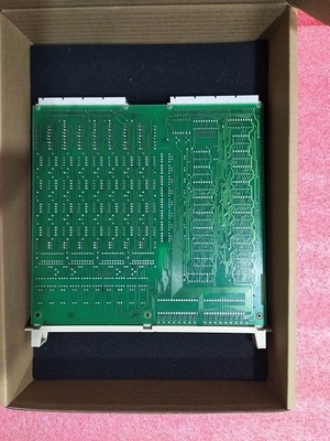 Pièces de rechange 57160001-NF de PLC de canaux de l'unité de sortie numérique de DSDO115 ABB 32