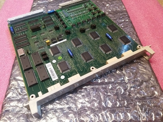 Les modules d'entrée-sortie du chef d'oeuvre 200 de DSDP170 ABB palpitent comptant les pièces de rechange 57160001-ADF de PLC de conseil