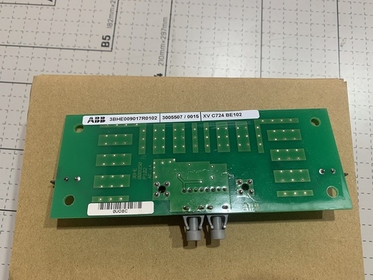 Pièces de rechange principales 3BHB002751R0102 de PLC de panneau d'interface de circuit de XVC722AE02 ABB XV C722 AE02
