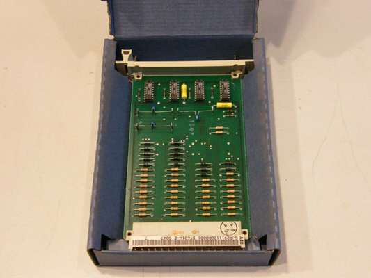 Pièces de rechange GJR2911100R0001 de PLC de carte d'interface d'entrée-sortie de DT601A-E ABB