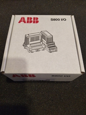 GDB021BE01 ABB conduit les pièces de rechange HIEE300766R0001 de PLC de boîtier de commande de porte