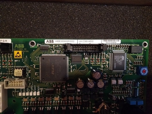 Pièces de rechange HIEE300888R0002 de PLC de module de processeur pilote d'uA C389 AE01 de dispositif d'UAC389AE02 ABB