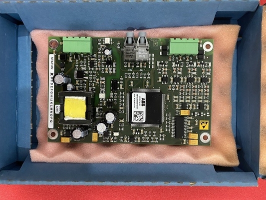 Pièces de rechange 3BHE005555R0101 de PLC de carte de circuit imprimé d'entraînements de LDSYN-101 ABB