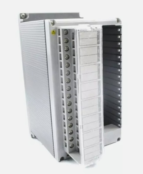 AMN11-S1 YOKOGAWA Nicho pour les entrées et sorties de signaux analogiques Modules d'entrée/sortie Module PLC Module 16