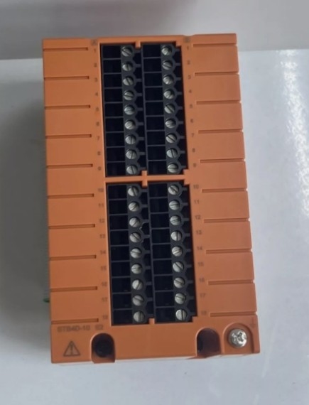 STB4D-10 YOKOGAWA 24 V DC Module numérique d'entrée/sortie de la pince à débit du bloc terminal double redondant