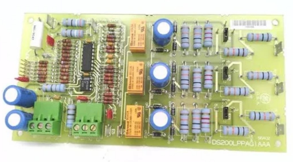 DS200LPPAG1A Board de protection de ligne GE Board imprimé 7 Jumpers et 2 terminaux