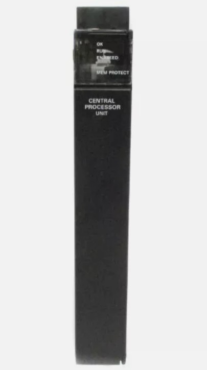 IC697CPX935 GE CPU à fente unique avec trois ports série 32 bits